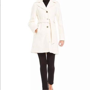 Nwt michael kors ivory coat with hood and belt